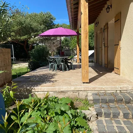 Villa Sun Flower House *